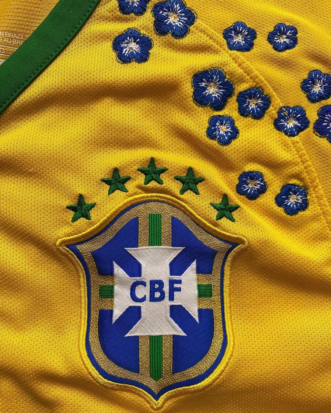 View of the logo of this Brazil Concept Jersey